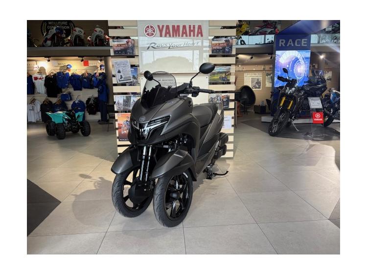 TRICITY 125 MATT GREY 68€/MOIS* GARANTIE 5 ANS