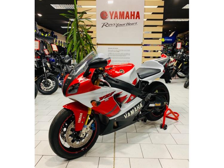 YAMAHA YZF-R7  19100Km  ETAT EXCEPTIONNEL !