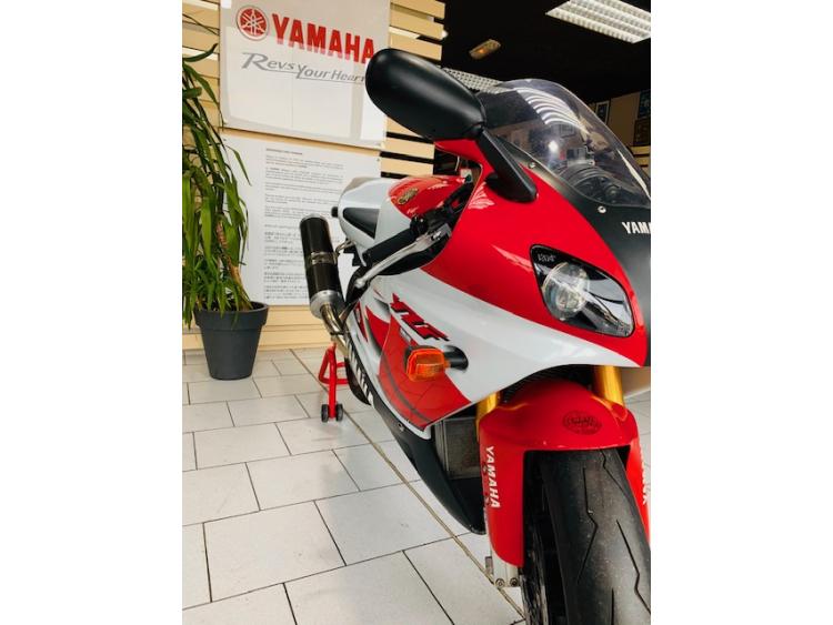 YAMAHA YZF-R7  19100Km  ETAT EXCEPTIONNEL !