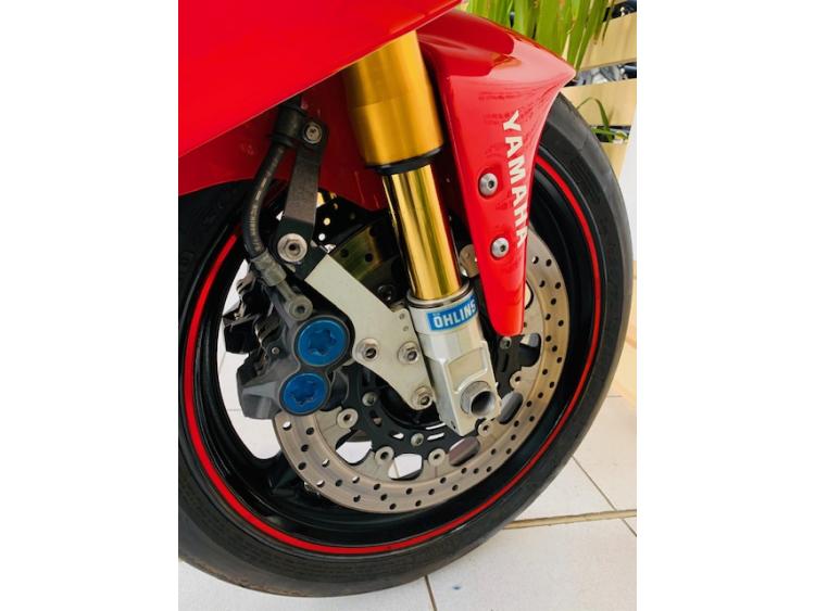 YAMAHA YZF-R7  19100Km  ETAT EXCEPTIONNEL !