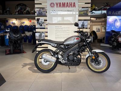 YAMAHA XSR 125 LEGACY 2025 97€/MOIS* GARANTIE 5 ANS