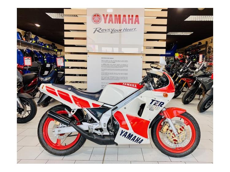 YAMAHA TZR 250 MUSÉE (VENDUE)