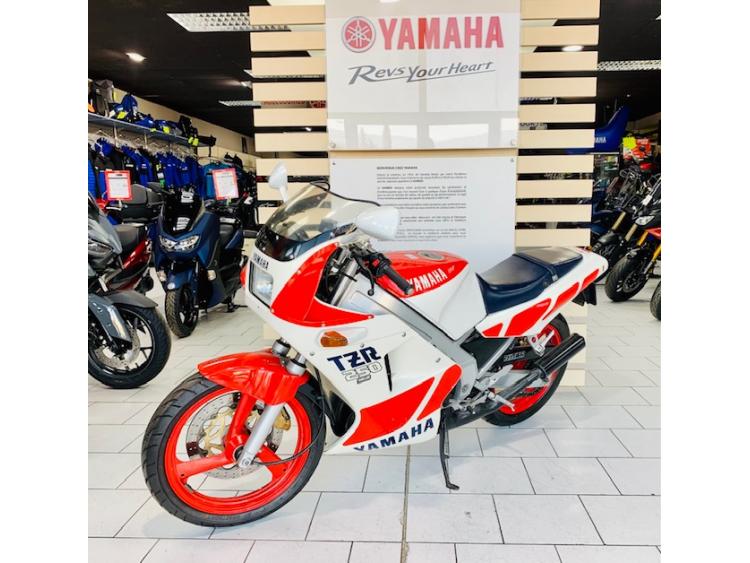 YAMAHA TZR 250 MUSÉE (VENDUE)