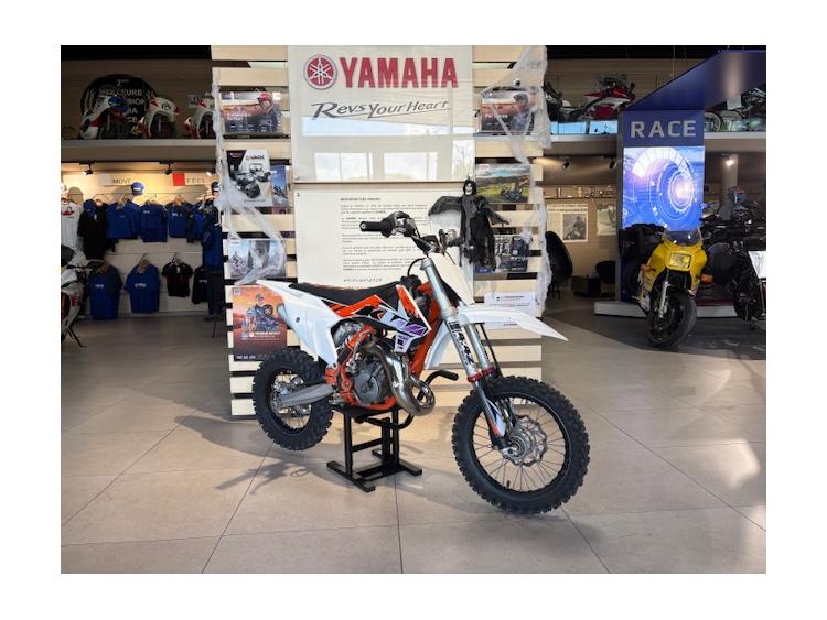 65 SX 2022 56€/MOIS* 