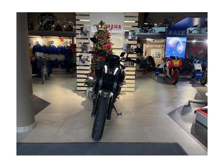 MT-07 35KW 90€/MOIS* 1ERE MAIN FAIBLE KM +2500€ D'EQUIPEMENT GTIE 12 MOIS 