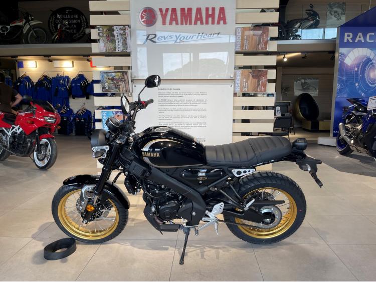 XSR 125 LEGACY  DE DIRECTION 92€/MOIS* HISTORIC BLACK !! GTIE 5 ANS