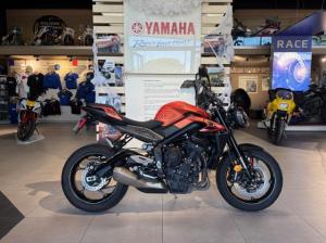 PROMOTION TRIUMPH STREET TRIPLE 765 R 2024 141€/MOIS* GTIE CONSTRUCTEUR 10/26