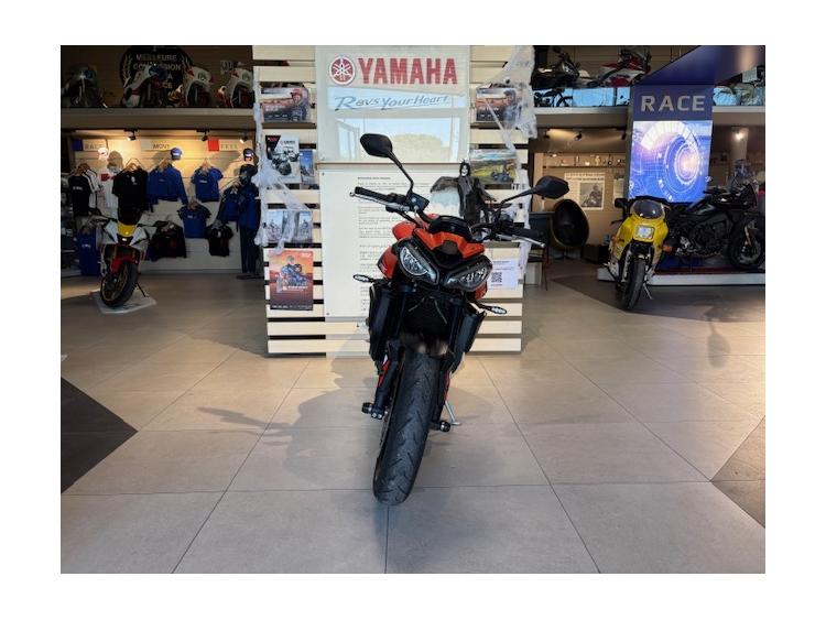 PROMOTION TRIUMPH STREET TRIPLE 765 R 2024 141€/MOIS* GTIE CONSTRUCTEUR 10/26