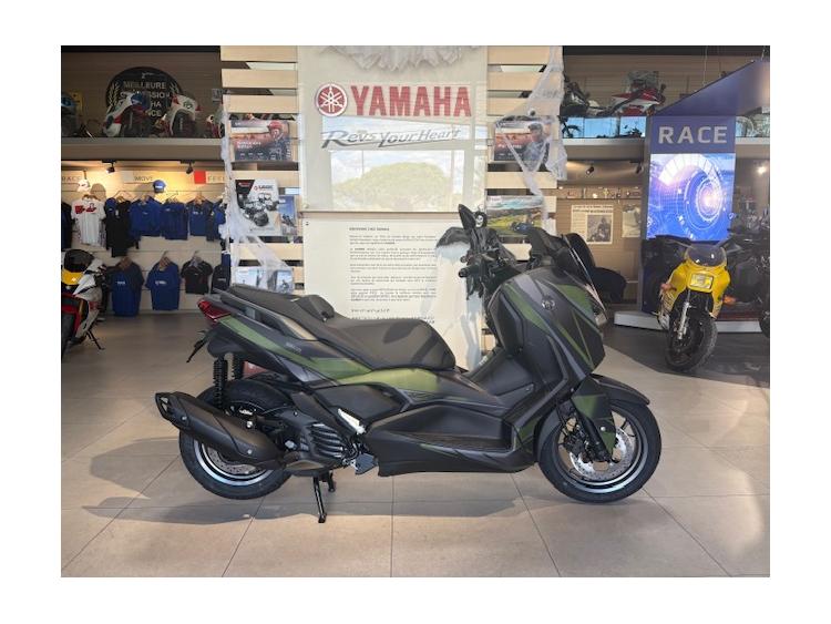 XMAX 125 2025 TECH KAMO + KIT DECO GTIE 5 ANS 112€/MOIS* 