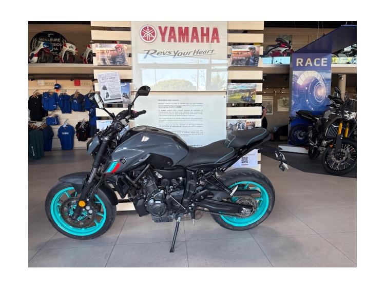 MT-07 KUTVEK FAIBLE KILOMETRAGE 90€/MOIS* GARANTIE 12 MOIS
