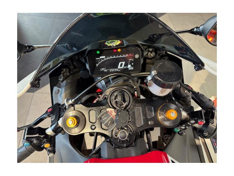 YZF-R7 WORLD GP 60TH ANNIVERSARY 55KW FULL OPTIONS (+de 6000€) GTIE 12 MOIS 