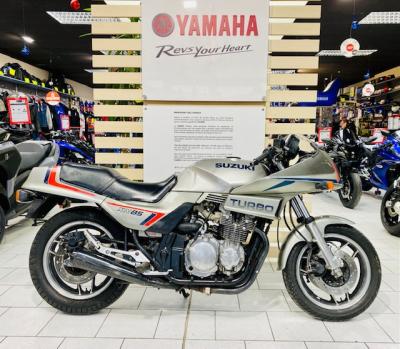 SUZUKI XN 85 TURBO - MUSÉE 
