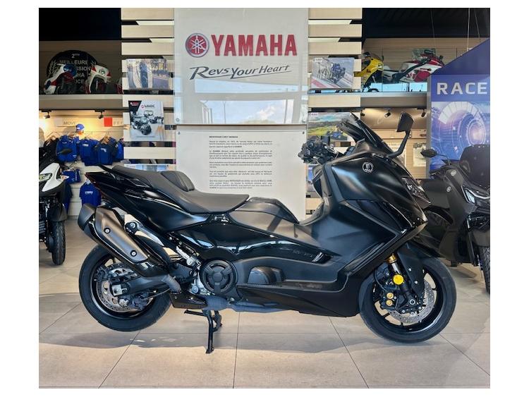 YAMAHA XP T-MAX 560 TECH MAX MONSTER 182€/MOIS* GTIE 5 ANS** +DE 2000€ D'EQUIPEMENT !