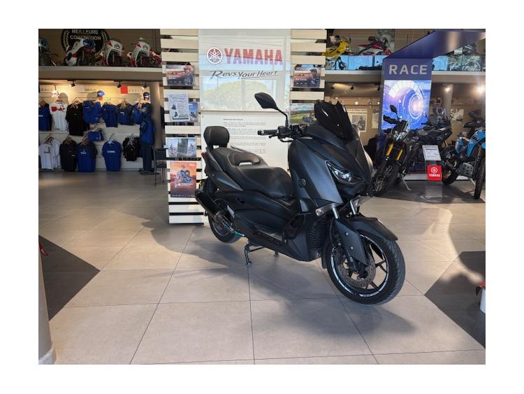 XMAX 300 FAIBLE KILOMETRAGE 67€/MOIS* GARANTIE 12 MOIS 
