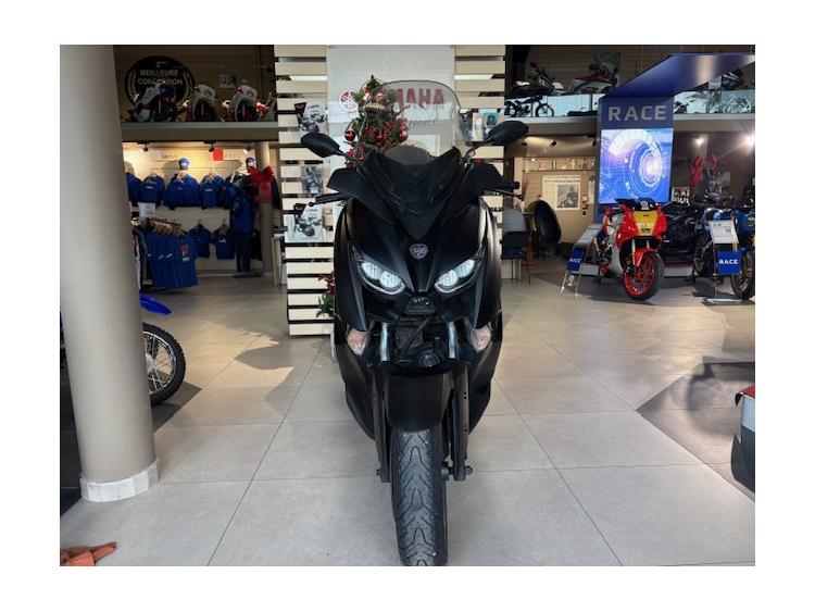X-MAX 125 IRON MAX  67€/MOIS* FAIBLE KILOMETRAGE 1ERE MAIIN 2400€ D'EQUIPEMENT