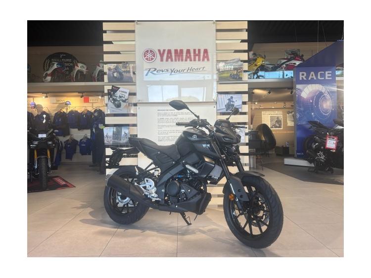MT-125 TECH BLACK 2025 82€/MOIS* GARANTIE 5 ANS 