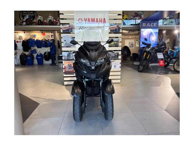 TRICITY 300 1ERE MAIN FAIBLE KILOMETRAGE  112€/MOIS* GARANTIE 12 MOIS 