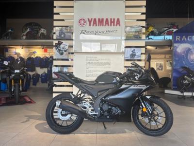 YAMAHA YZF-R125 TECH BLACK 2025 101€/MOIS* GARANTIE 5 ANS